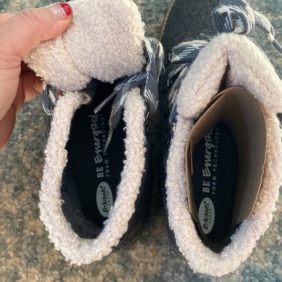 NWT winter boots - Picture 4 of 5